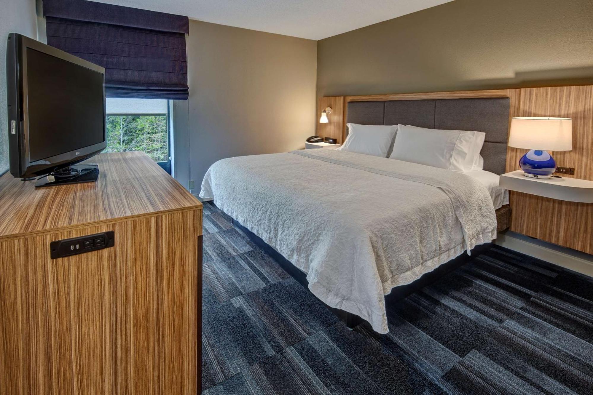 Hampton Inn Dumfries/Quantico Екстериор снимка
