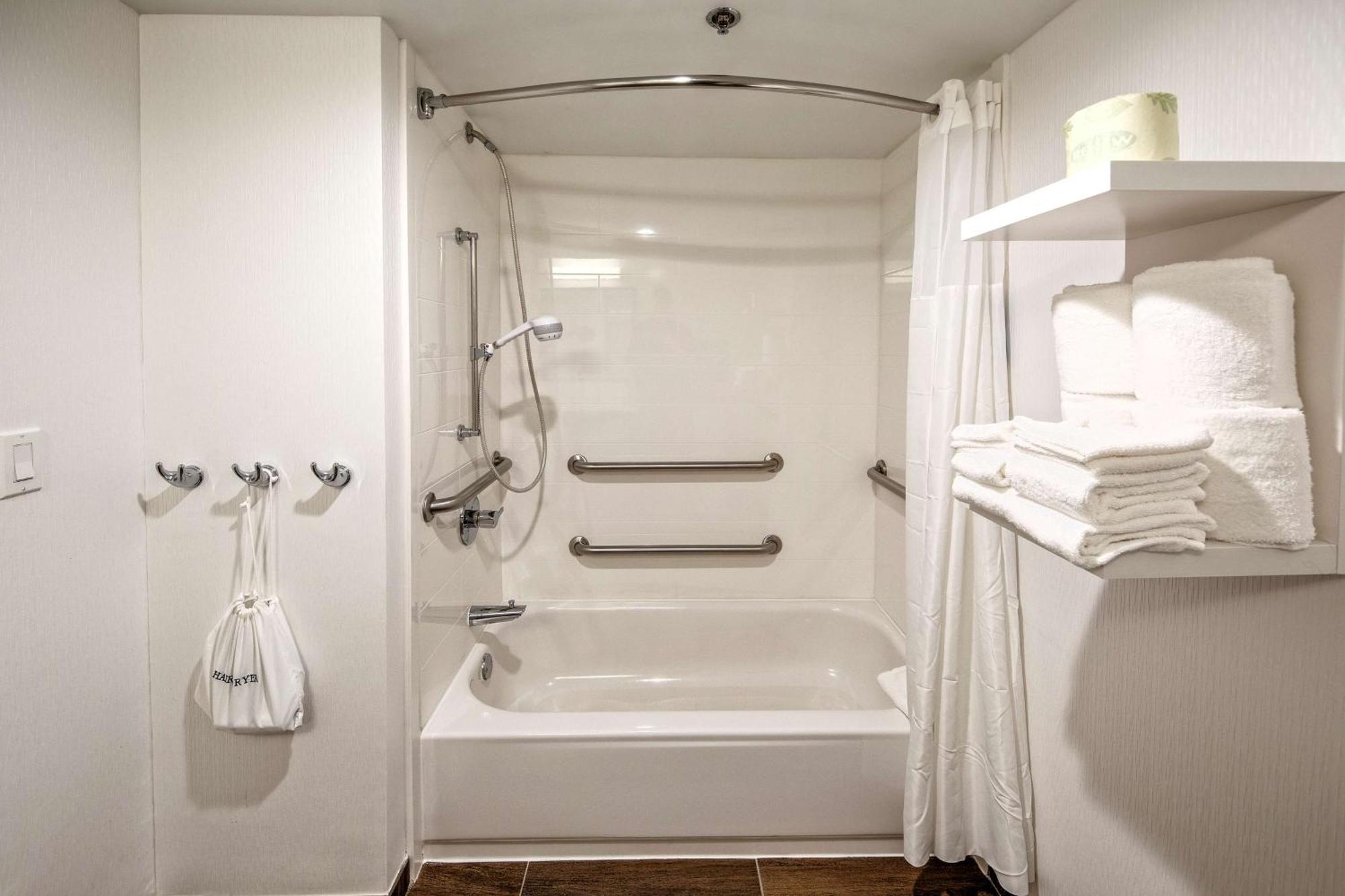Hampton Inn Dumfries/Quantico Екстериор снимка