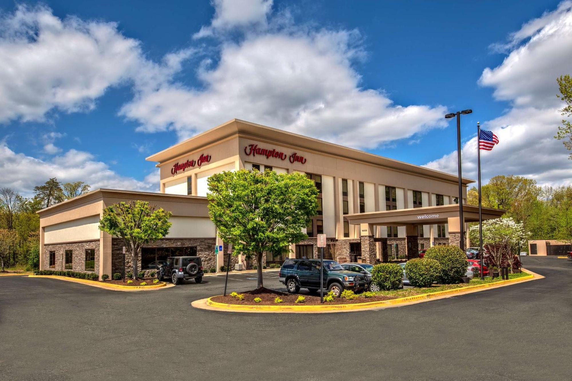 Hampton Inn Dumfries/Quantico Екстериор снимка