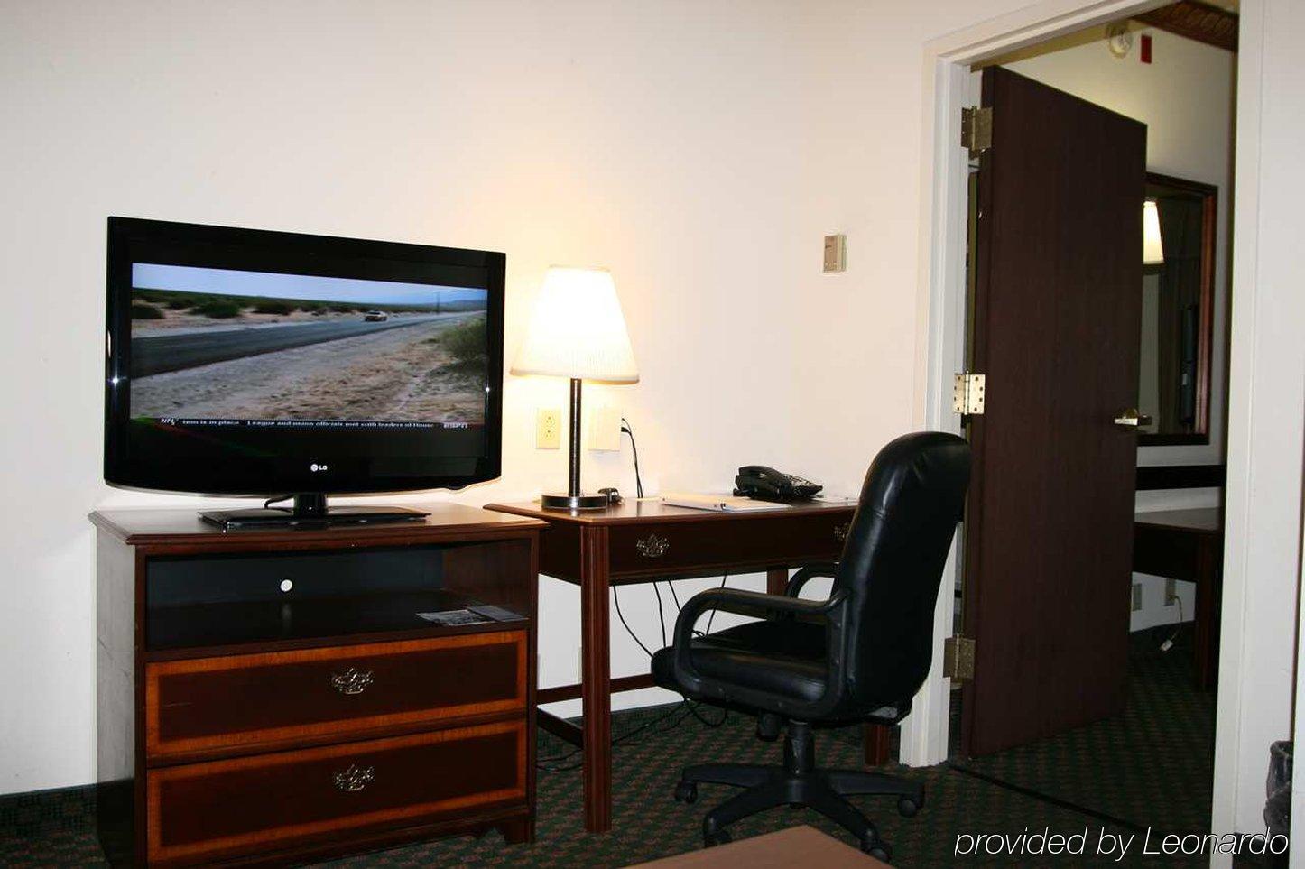 Hampton Inn Dumfries/Quantico Стая снимка