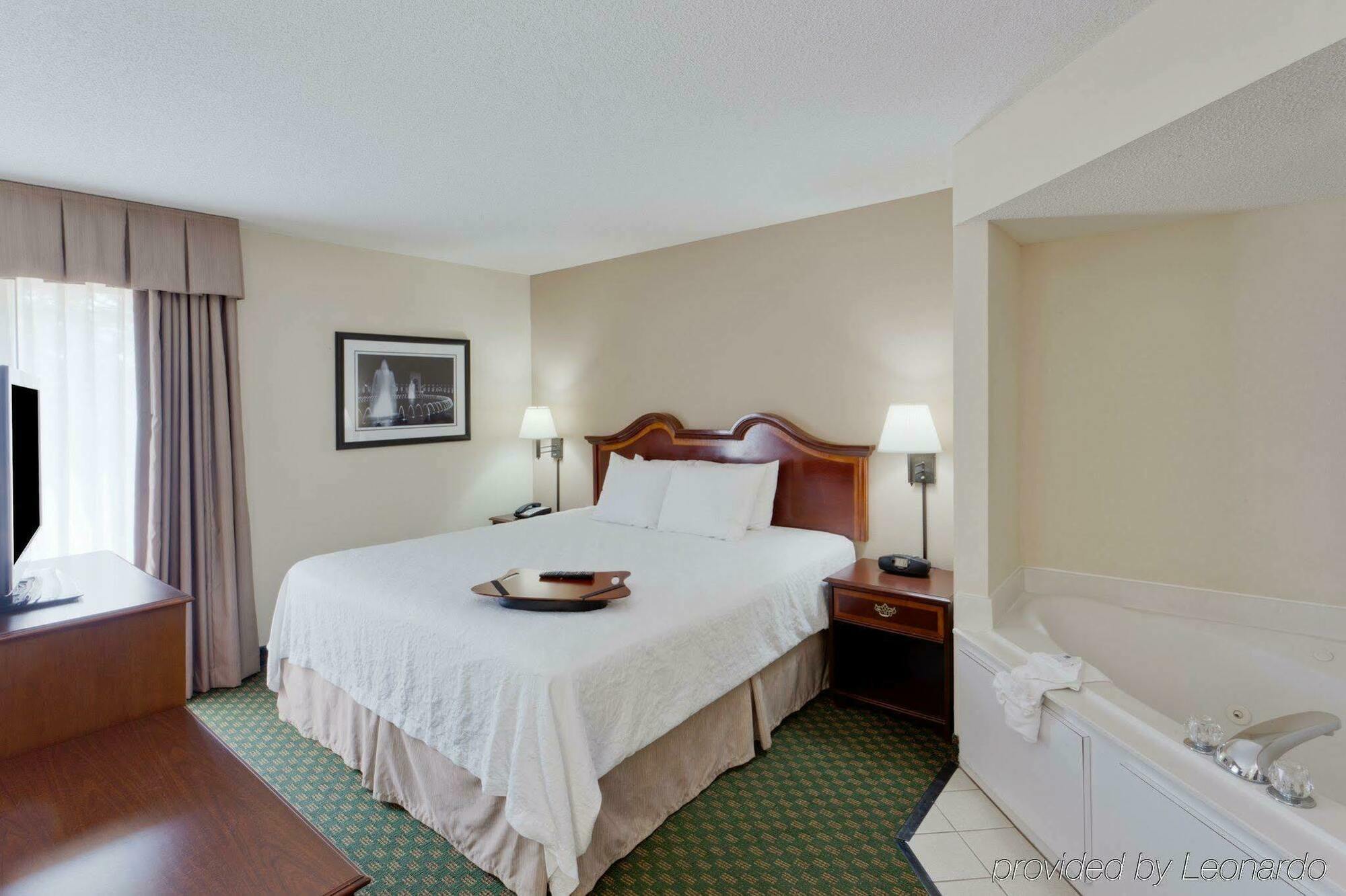 Hampton Inn Dumfries/Quantico Екстериор снимка